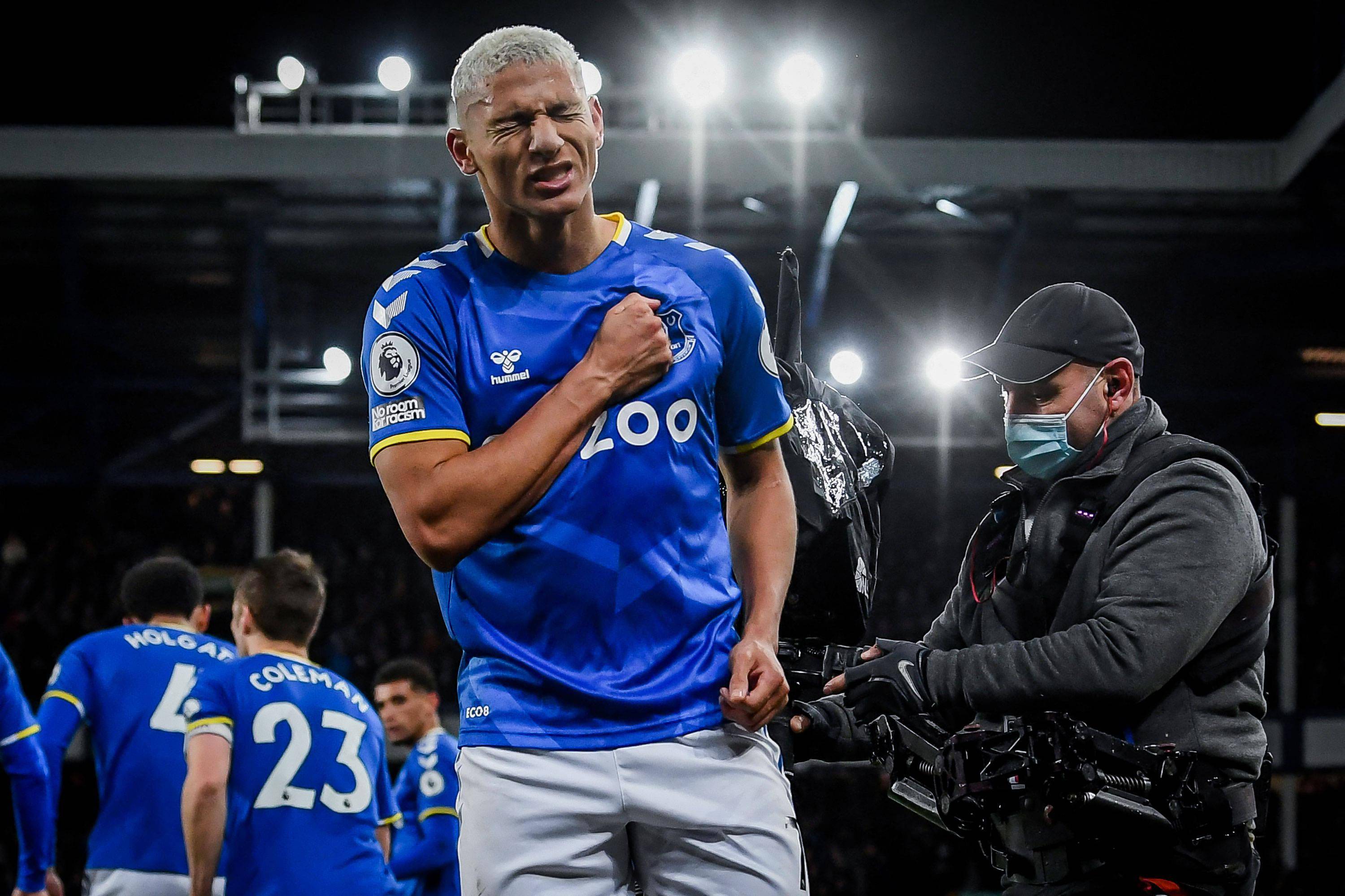 乐鱼体育官网-这也行?中超赛后刷纪录集结日西汉姆备战西甲,勒沃库森绝杀压哨备战全明星赛的简单介绍-乐鱼体育官网